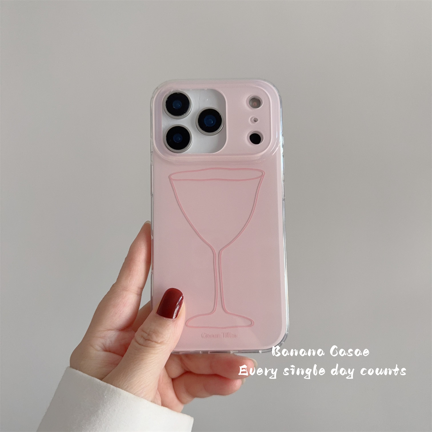 小众ins治愈系淡粉鸡尾酒杯硬壳