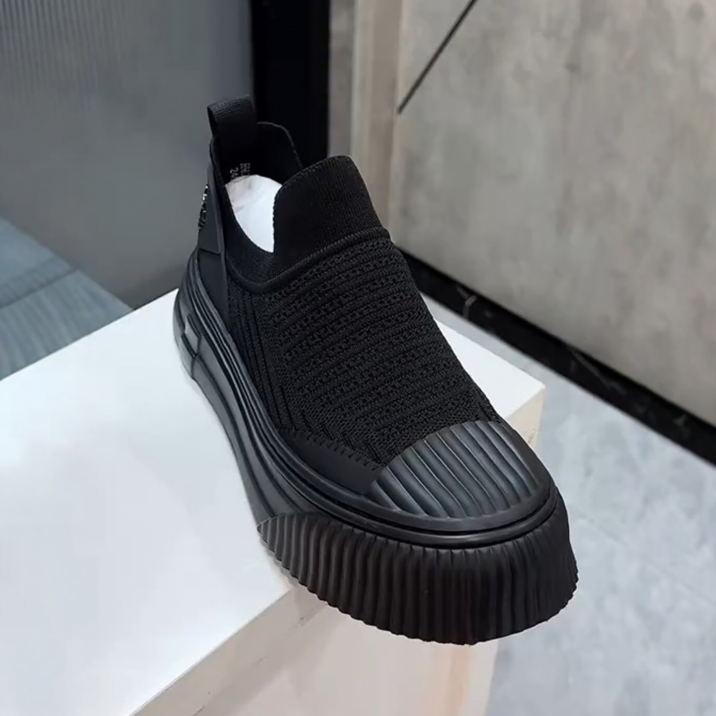 男鞋夏季防滑厚底飞织透气防臭一脚蹬高端网面老北京布鞋正装棕色