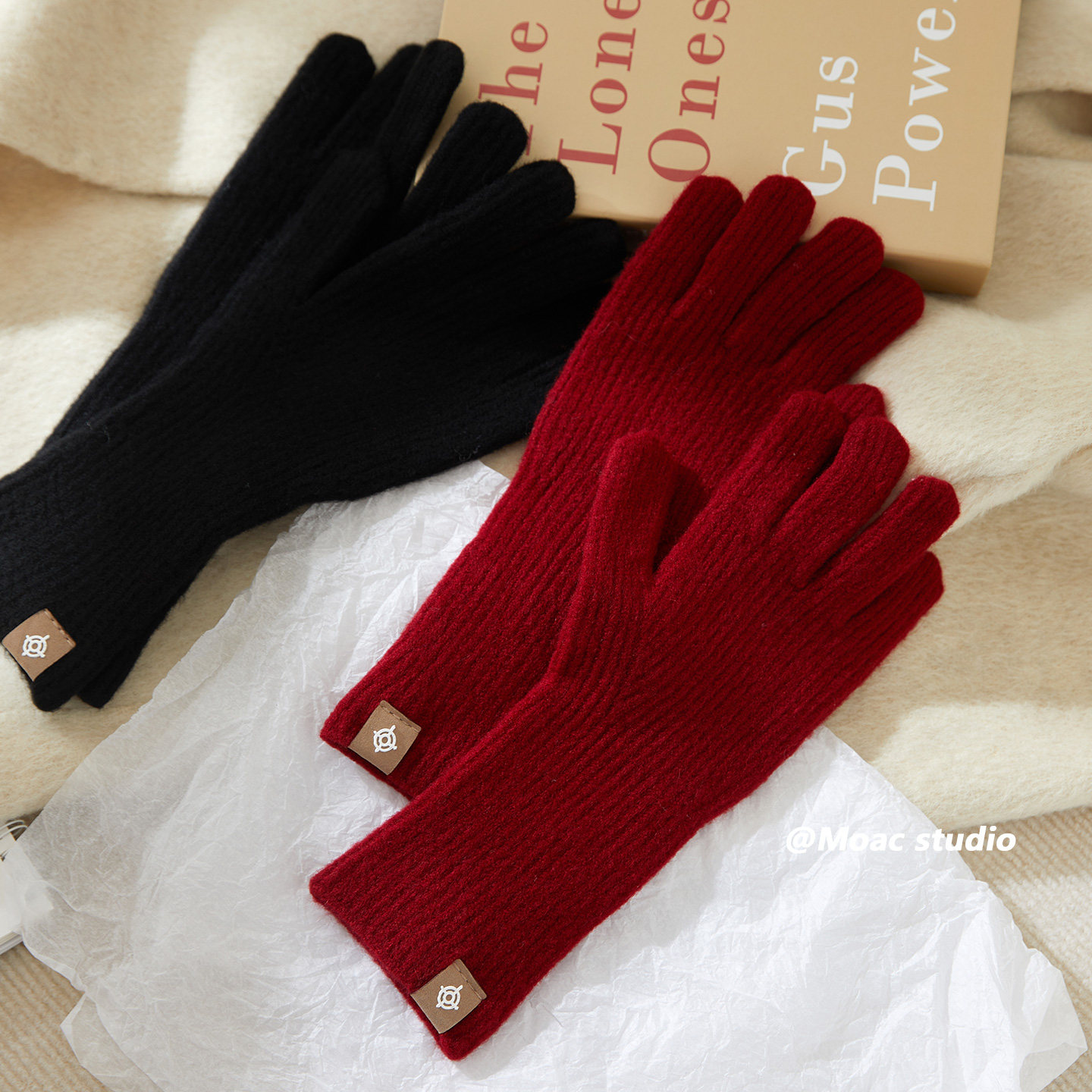 2025新款纯色含羊毛红色针织手套女秋冬季保暖可玩手机触屏送女友,服饰配件/皮带/帽子/围巾,手套,淘宝优惠券,粉丝福利购,淘宝优惠卷