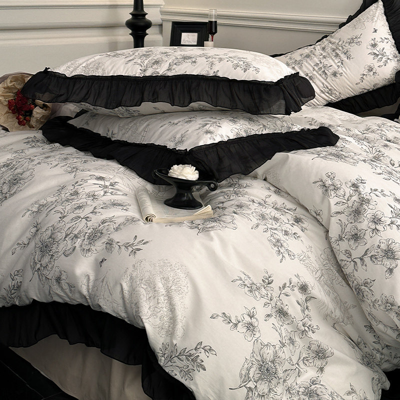 新款全棉法式四件套带蕾丝花边纯棉被套床单床笠韩版女孩家用黑白