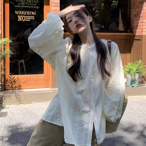 春季新款纯棉防晒外出哺乳衬衫宽松法式小众长袖喂奶服女