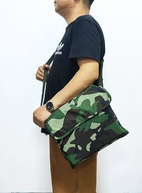 防毒面具配套斜挎包迷彩包