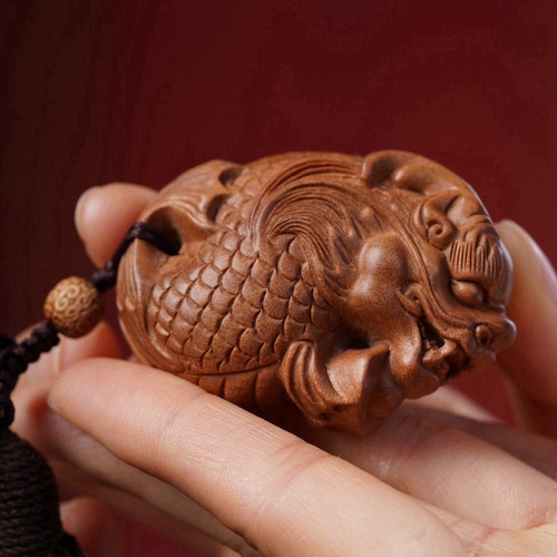 居舍印度老山檀香鳌鱼挂件