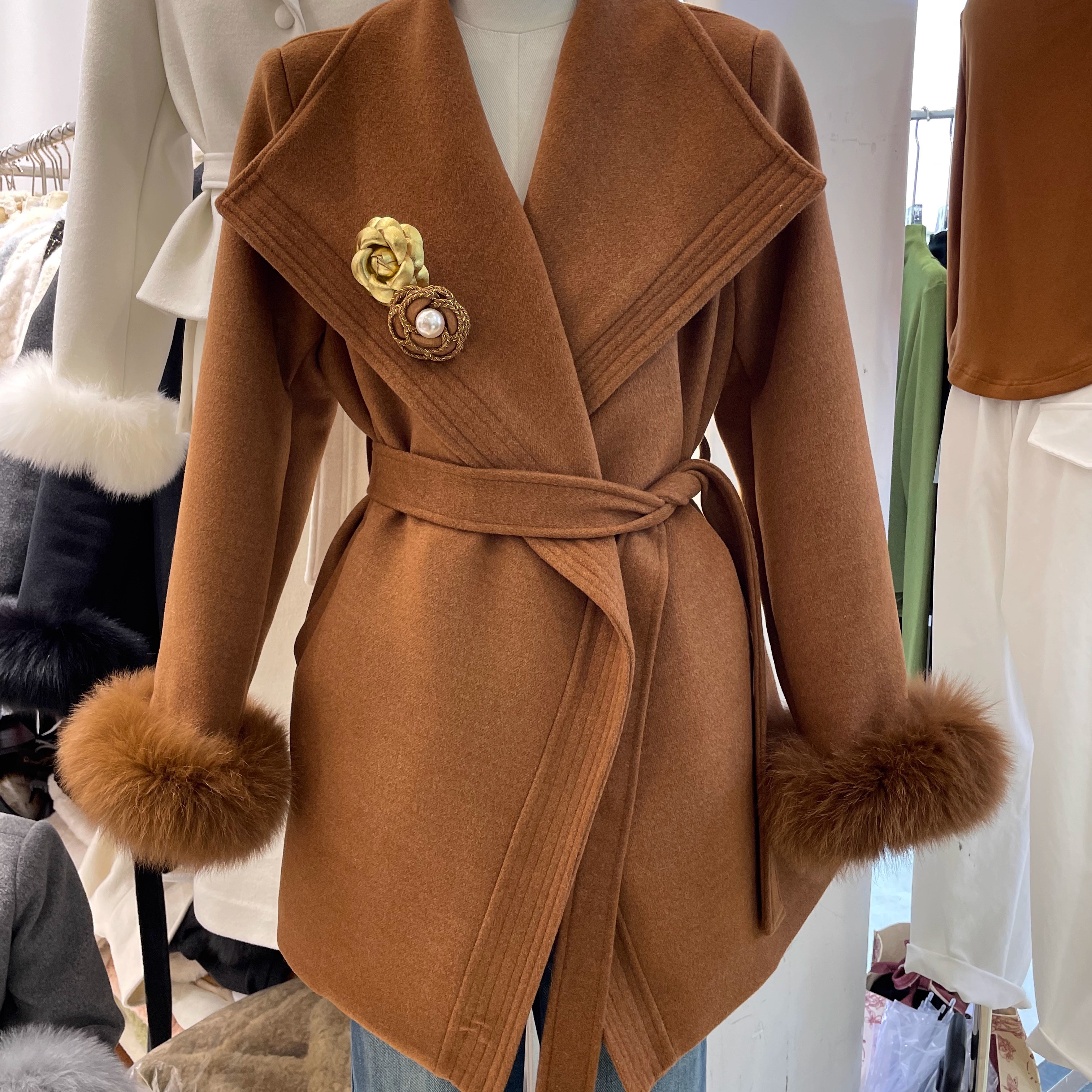 棕色毛呢大衣翻领腰带显瘦百搭