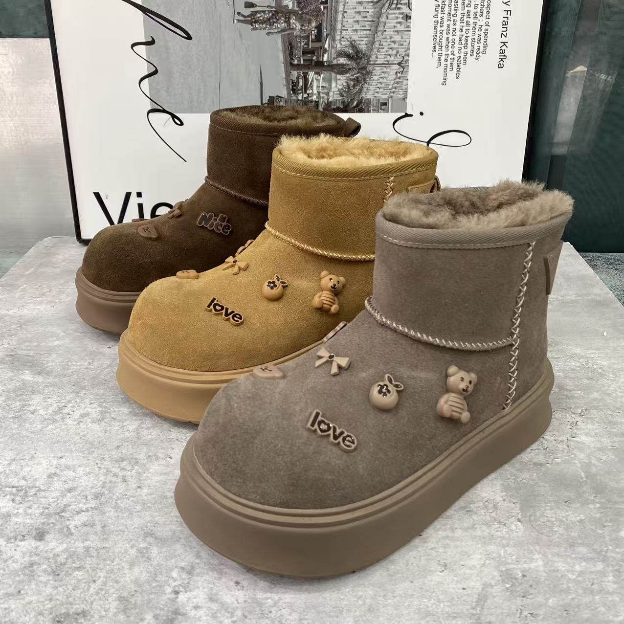 2025冬季新款女款磨砂牛皮厚底加棉雪地靴时尚百搭舒适保暖防滑底