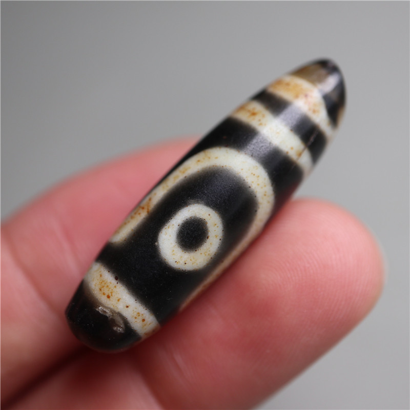 〓包老〓藏式传承古珠开门老钥匙孔料器两眼天珠藏式锁骨链配珠子