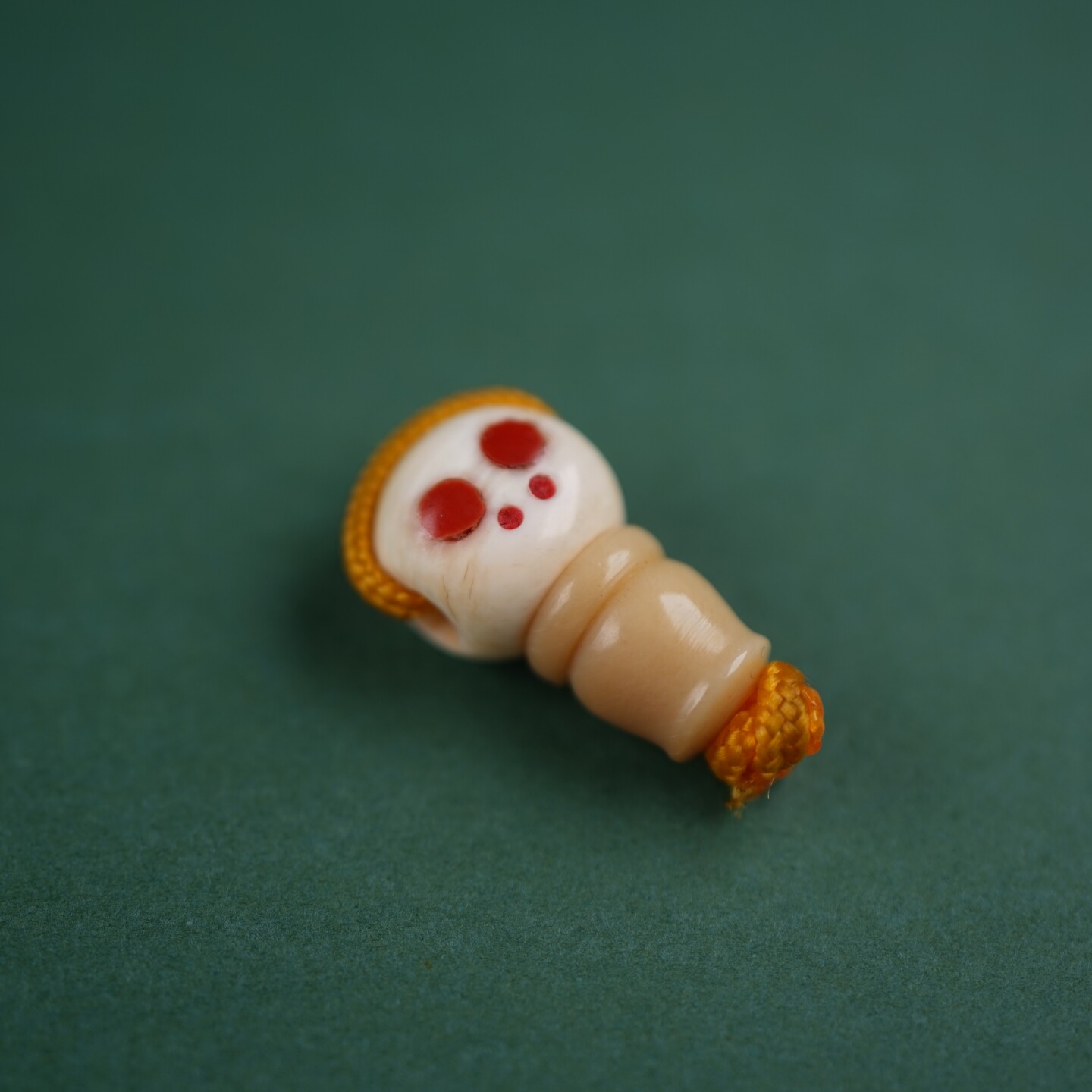 一物一图精品西藏传手工分体佛头高白猛犸牙雕文玩三通阿呆配珠