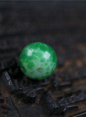 包老精品清代绿色点彩老琉璃散珠13mm多宝配珠文玩手串隔珠腰珠