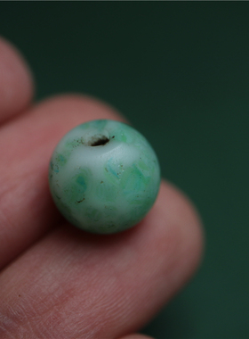 包老清代水墨点彩琉璃配珠搅胎点翠绿色琉璃散珠菩提文玩配饰DC07