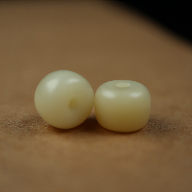 10mm精工油润玉化牦牛骨散珠