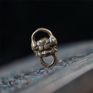 辅首西藏传利玛铜仿老天铁托甲皮壳支巴扎链接八字环扣吊坠配件