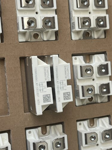 斯达全新FD30HCH60D6S 等离子模块 30A600V - 封面