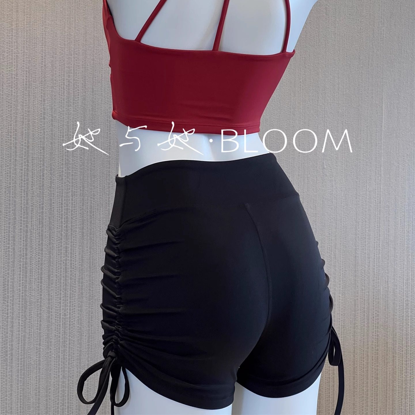 夏季裸感高腰提臀运动短裤女蜜桃抽绳热裤跑步训练健身三分瑜伽裤,运动/瑜伽/健身/球迷用品,瑜伽中/短裤,淘宝优惠券,粉丝福利购,淘宝优惠卷