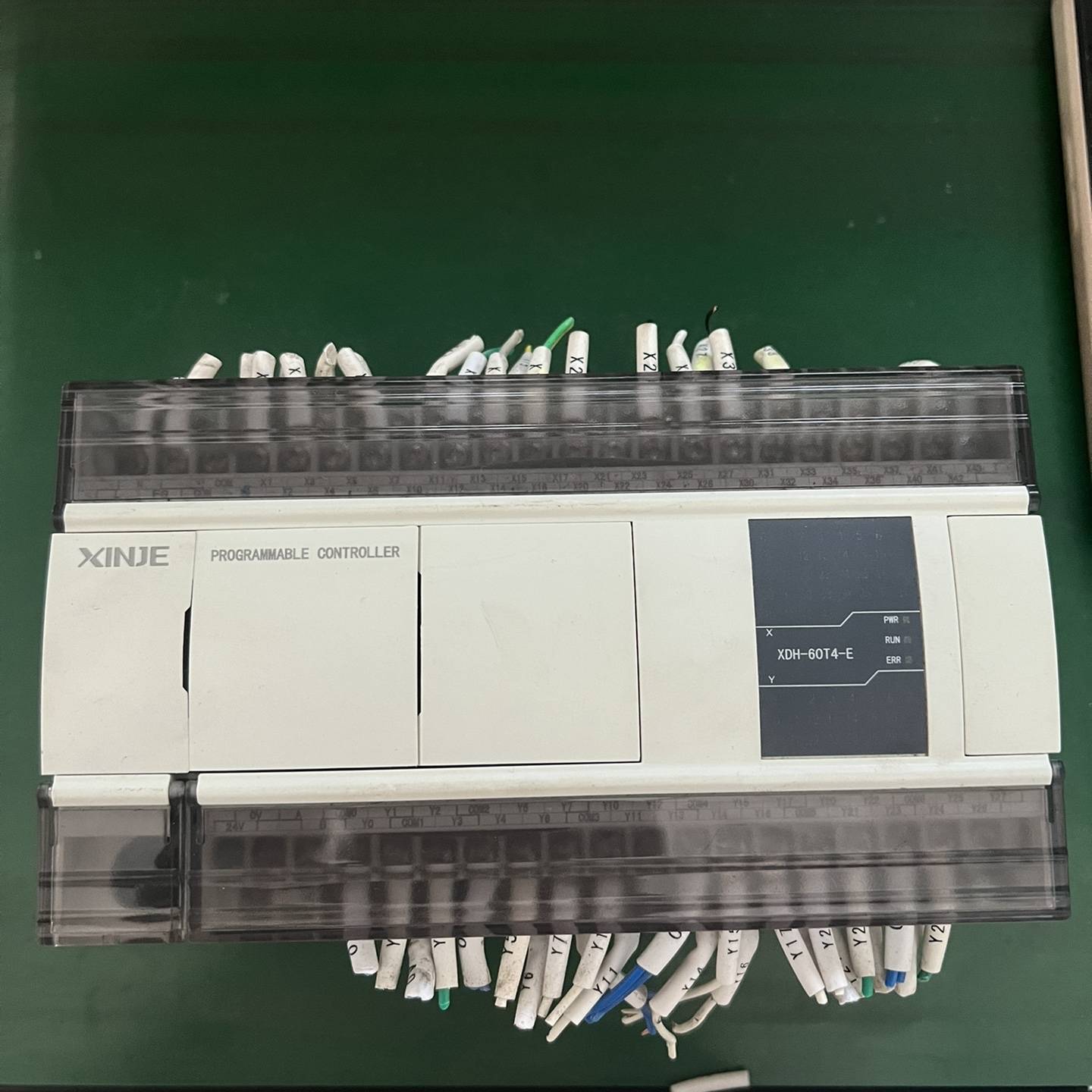 议价-信捷总线plc. XDH-60T4-E   成色充新，无拆