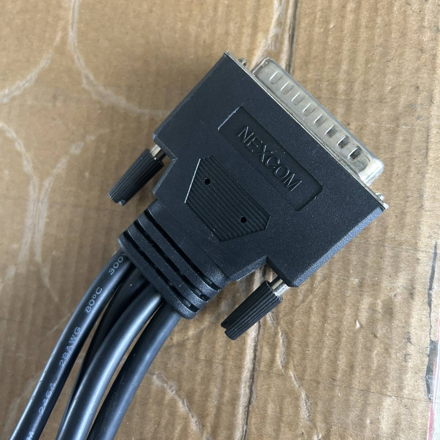 议价-NEXCOM一拖四串口线，DB25公头转DB9公头*4