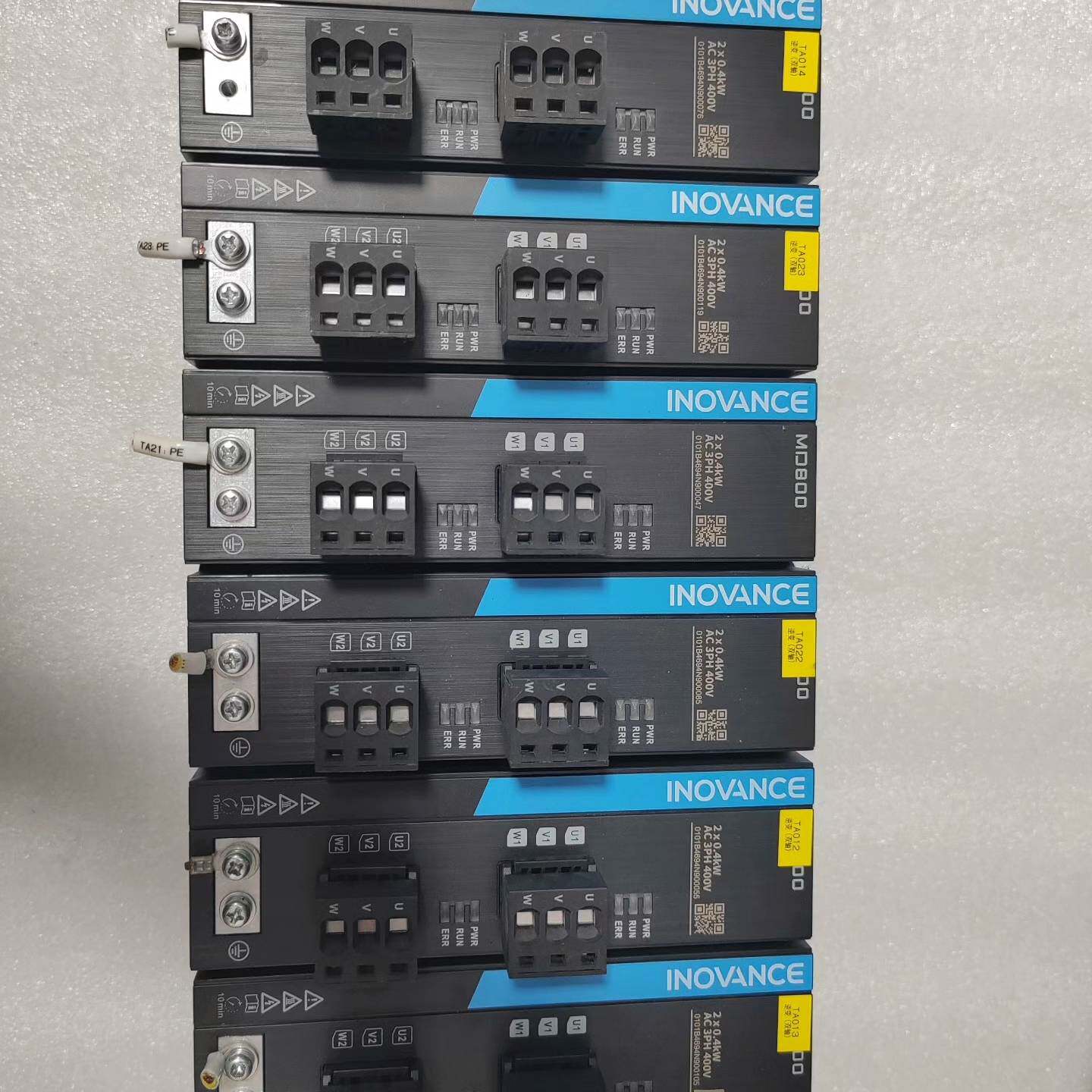 议价-MD800-2-4T1R8，汇川多传动双轴变频器2x0.4k