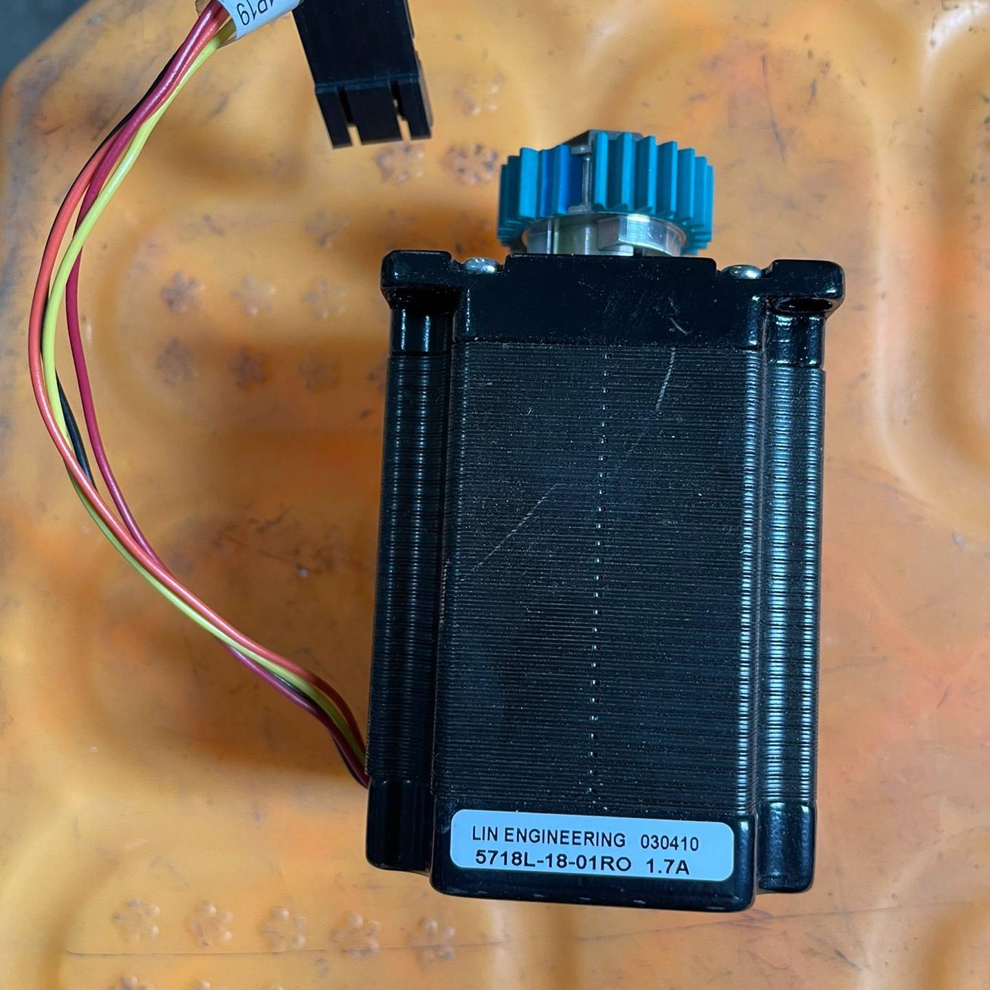 议价-LIN ENGINEERING电机 5718L-18-01R