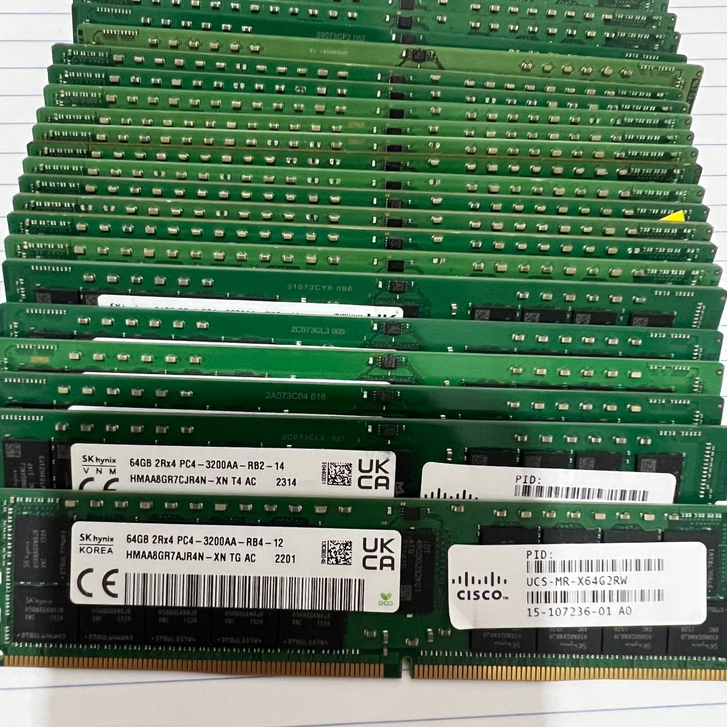 议价-现代DDR4 64GB 2RX4 3200AA AJR