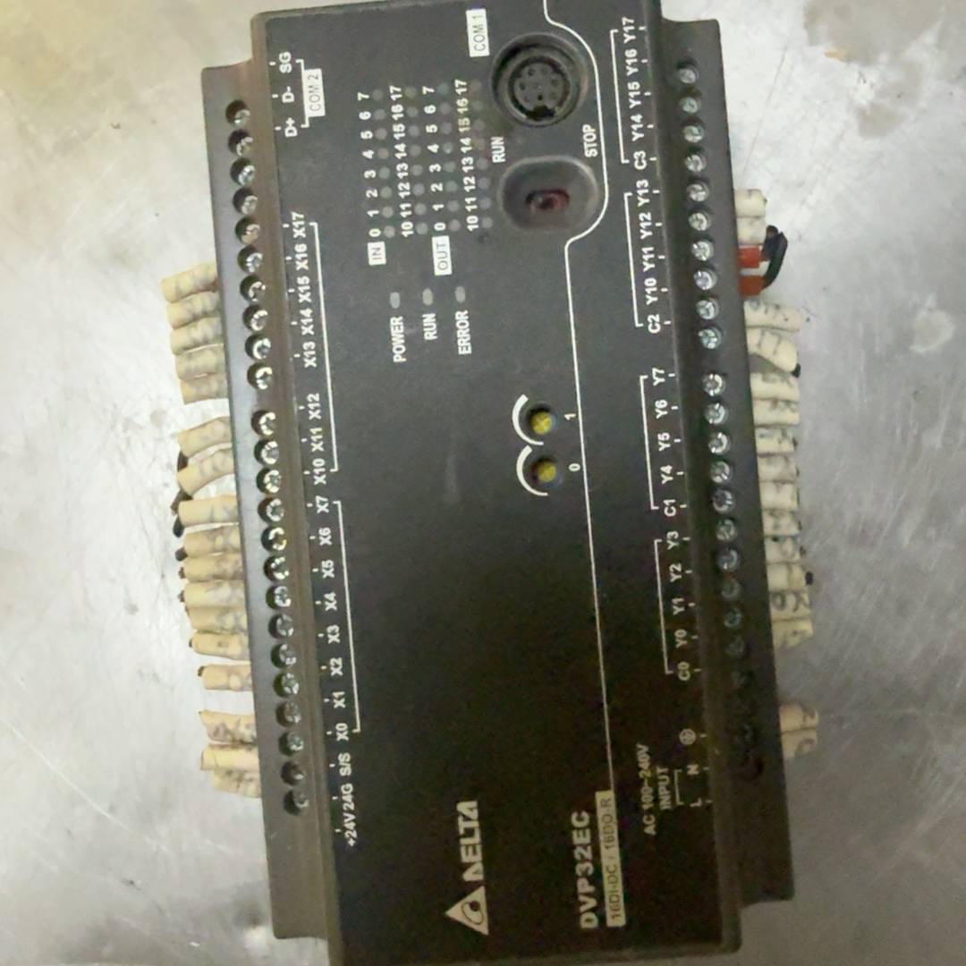 议价-台达PLC控制器，型号DVP32EC00R3，实物拍摄