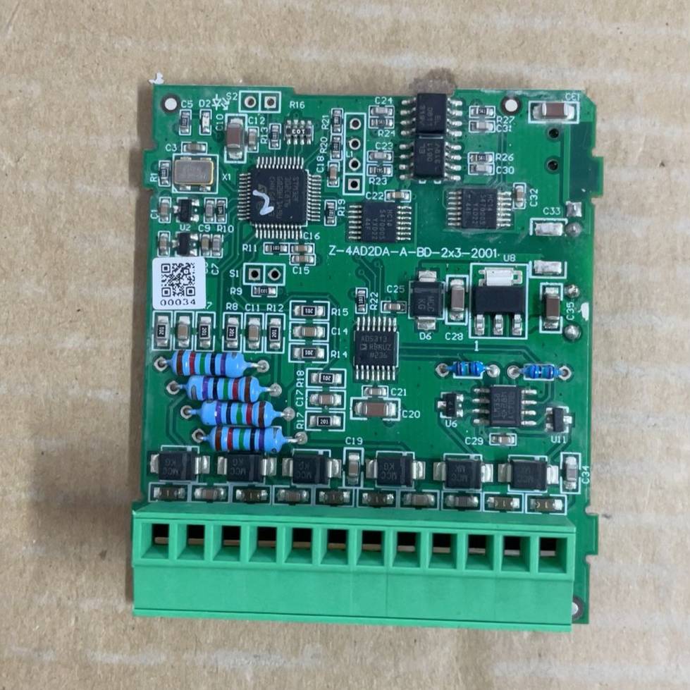 议价-信捷Z-4AD2DA-A-BD，1只，新机未用上，实拍