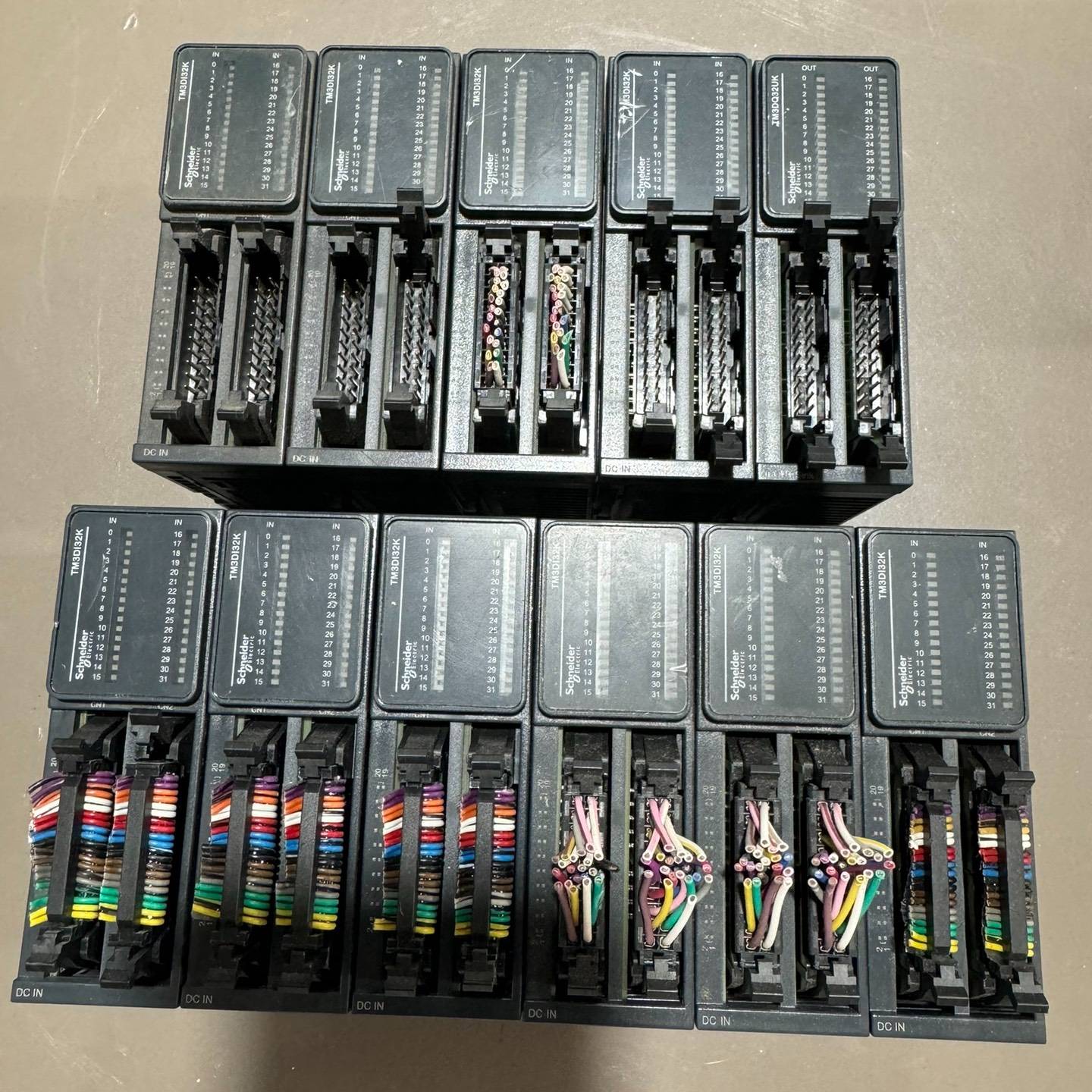 议价-施耐德plc，tm3di32k，二手拆机实物图，功