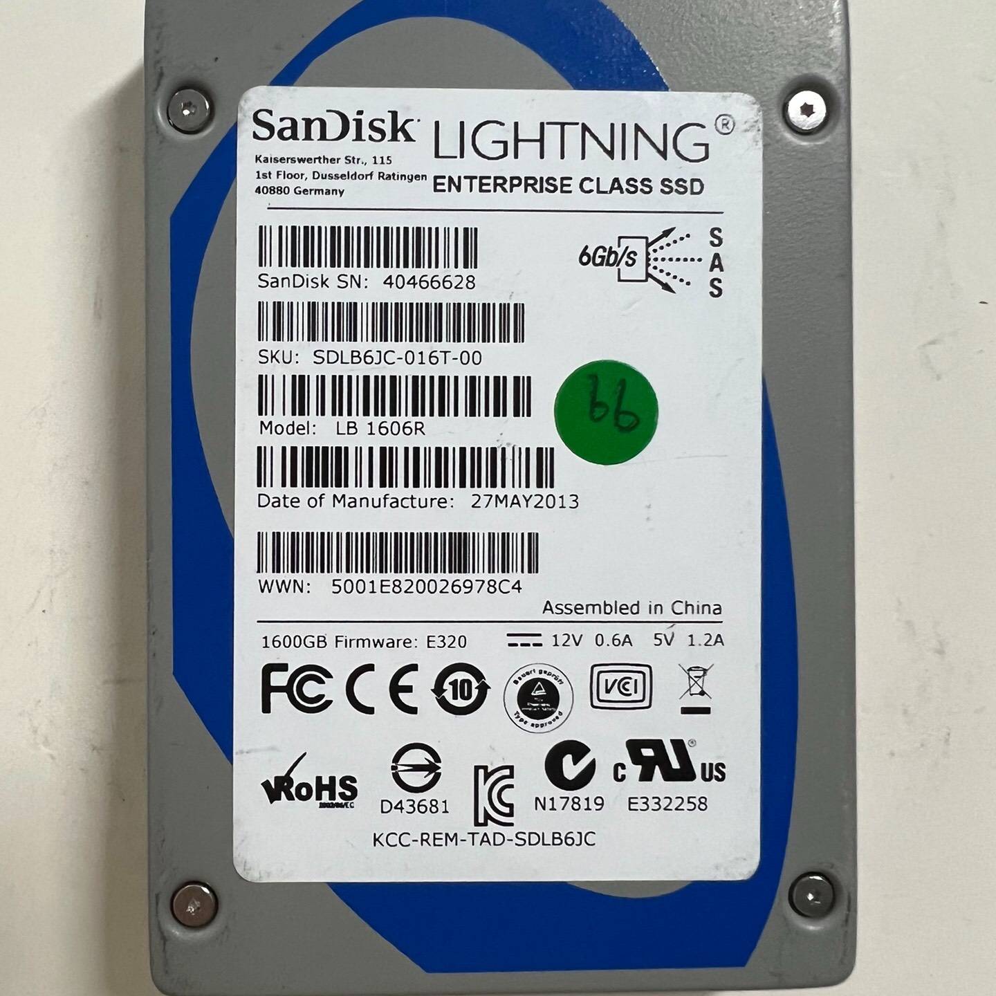 议价-闪迪原厂SanDisk LIGHTNING 1.6T，型号LB1606R，