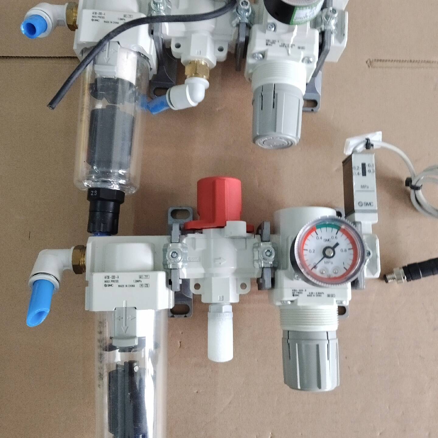 议价-SMC油水分离器：AF30-03D-A，1个，VHS30-0