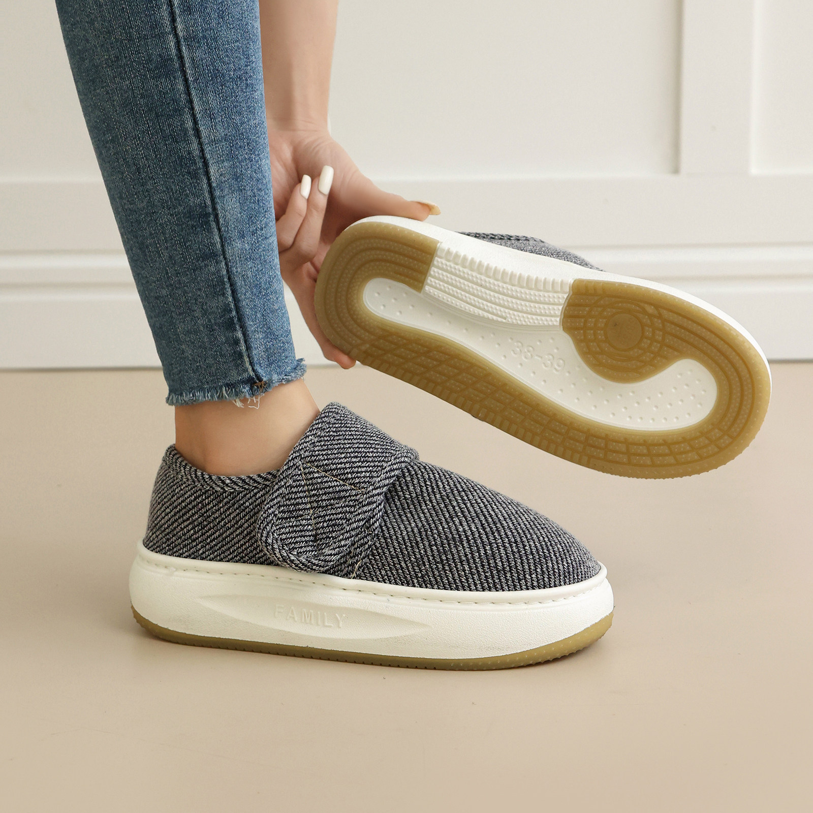 休闲厚底布鞋男女透气防滑软底室内外穿吸汗麻底青年魔术贴低帮鞋