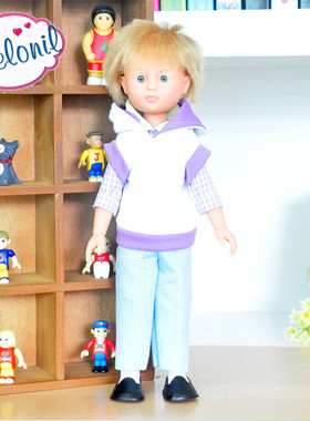 白色皮肤短发男孩装扮西班牙进口幼儿软质塑胶过家家洋娃娃玩具