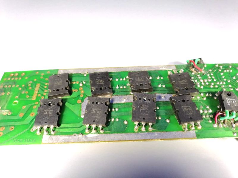 功放拆机2SC1942  2SC5200对管 原装拆机一板4对 整板出售 其他送