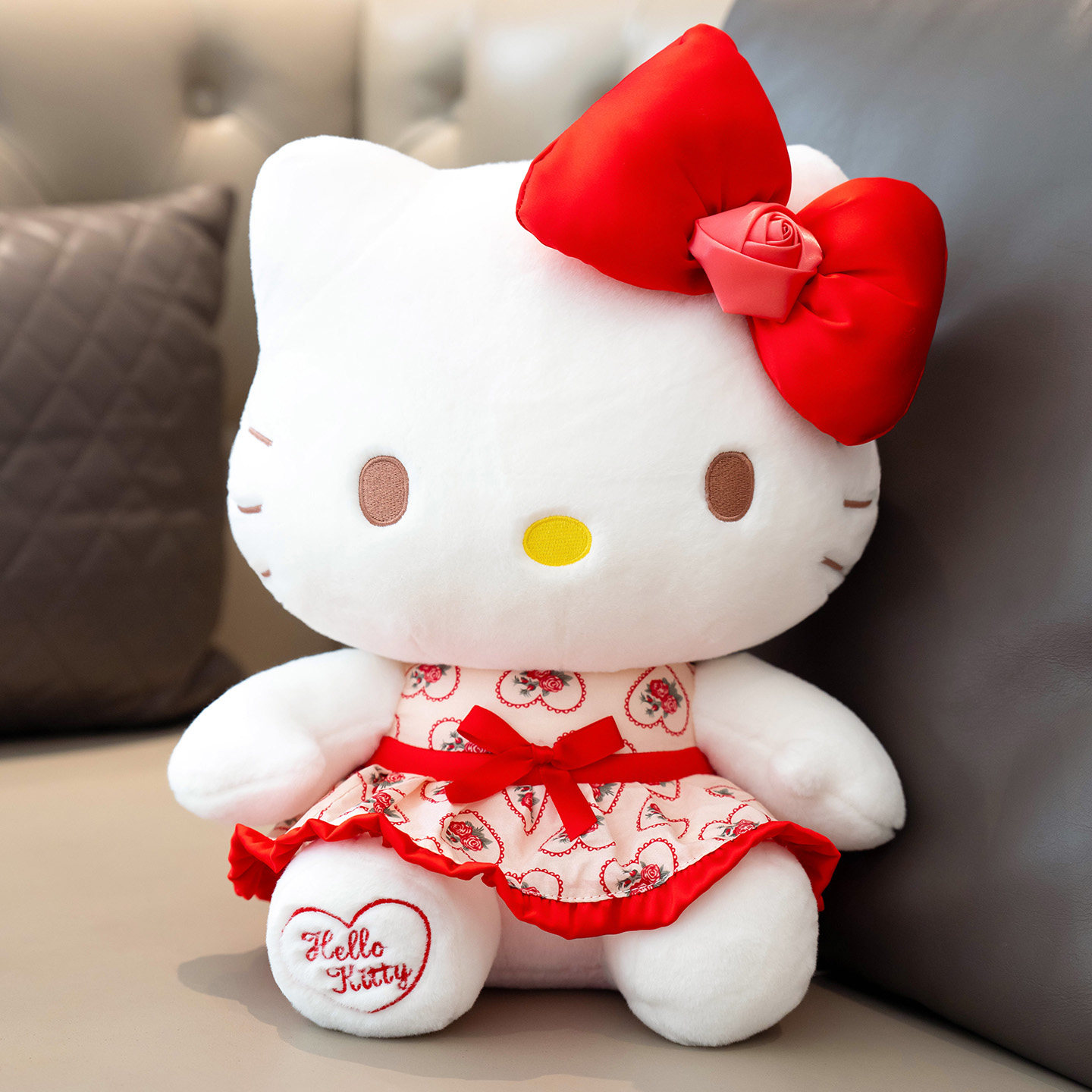 可爱Hellokitty玩偶玫瑰花KT猫公仔毛绒玩具抱睡娃娃女生生日礼物,玩具/童车/益智/积木/模型,毛绒/玩偶/公仔/布艺类玩具,淘宝优惠券,粉丝福利购,淘宝优惠卷