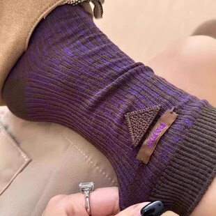 肌理纹路撞色拿捏复古美式 Like 泰有韵味了吧 黑色真 Sock