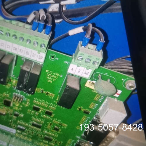 默纳克v1板320  -B轿顶板220  按钮-A板100详谈报价