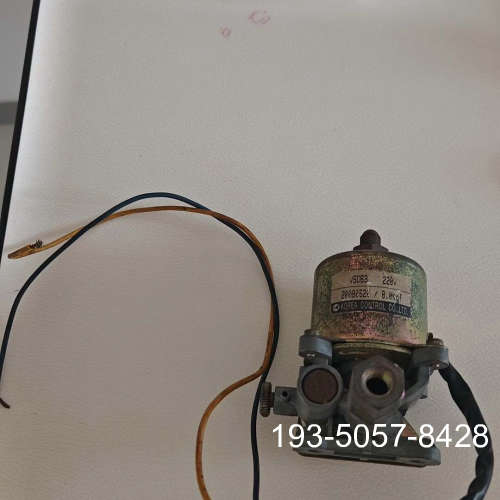 vsc63电磁油泵，没用过，浮锈，，全详谈报价