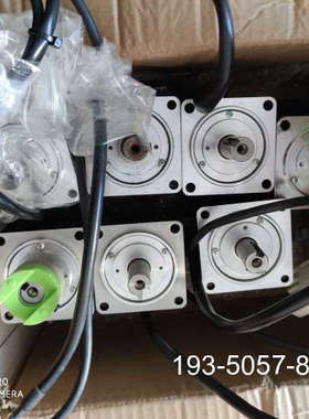 议价安川伺服电机400w，SGMJv-04ADE6s，，详谈