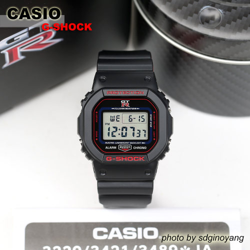 卡西欧G-SHOCKGT-R联名方块腕表