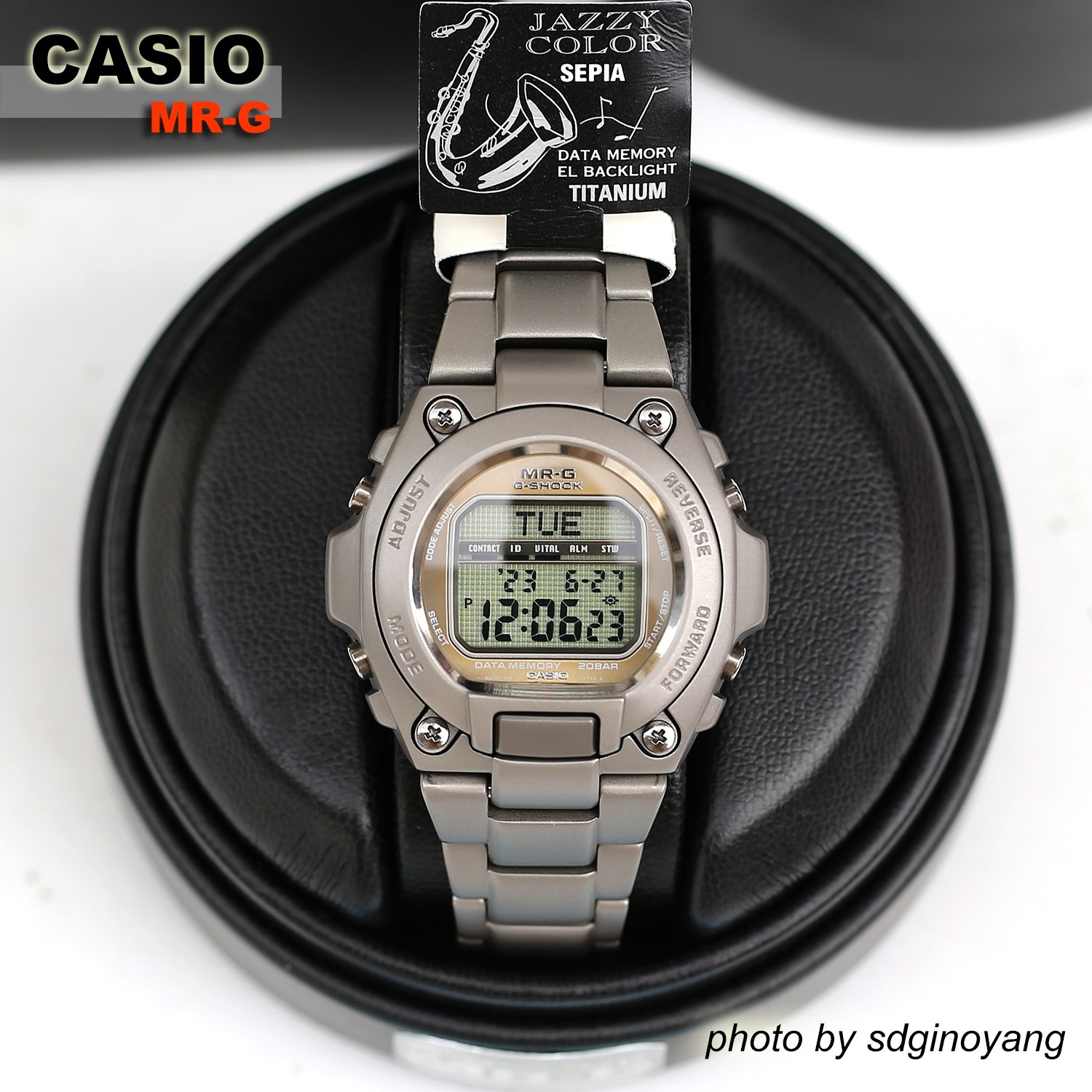 CASIO卡西欧G-SHOCK MRG-200TZ-5褐网格版旗舰钛合金旋盖全新结束