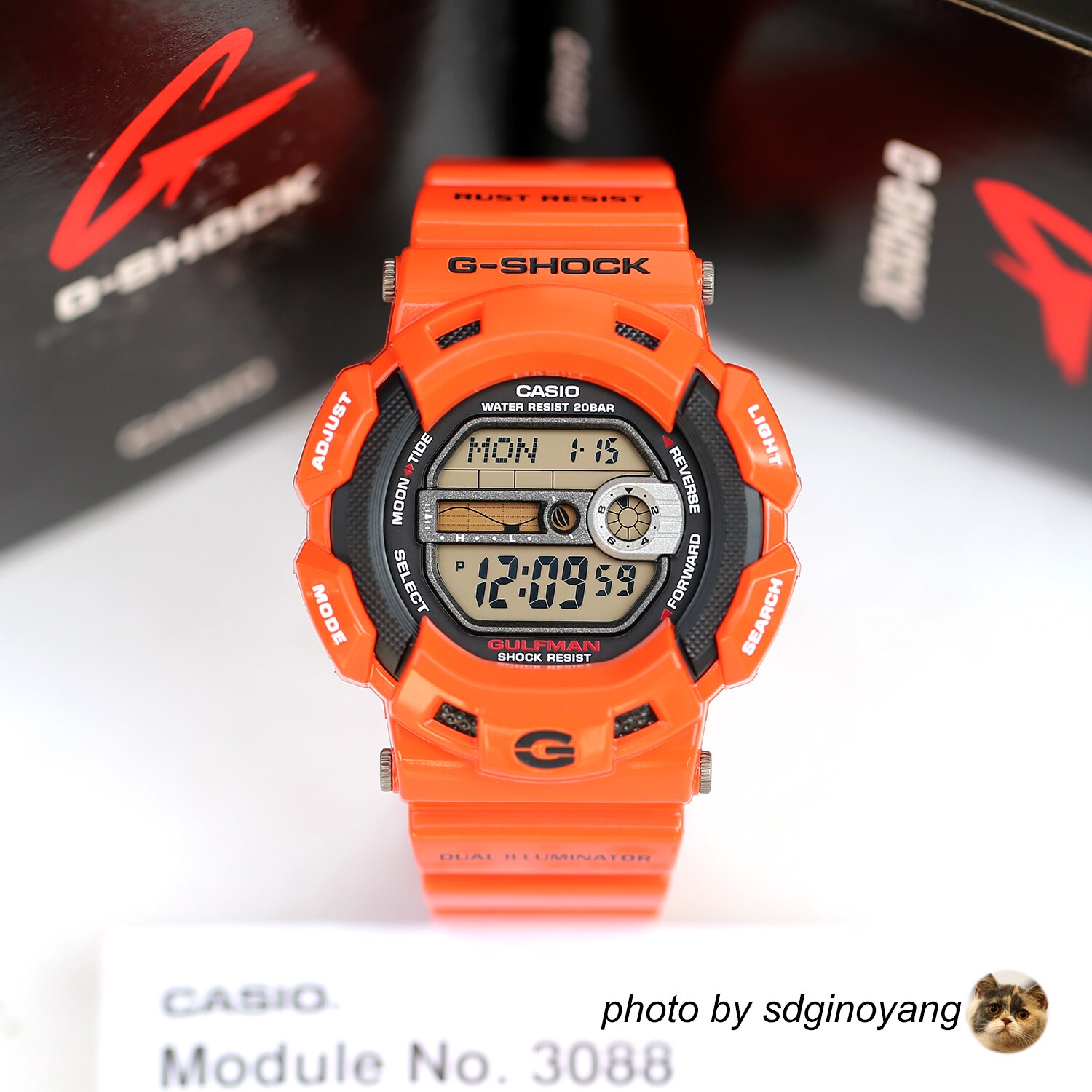 卡西欧G-SHOCK湾人橙色腕表