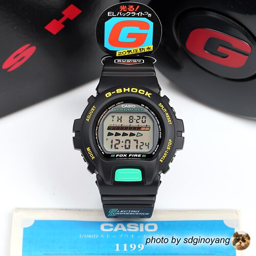 卡西欧G-SHOCK年初代EL背光腕表