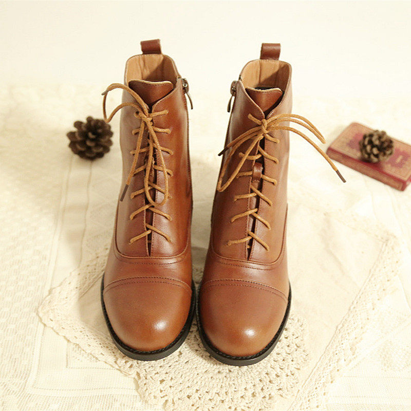英伦复古马丁靴真皮圆头中跟短靴简约百搭牛皮侧拉链交叉绑带女靴