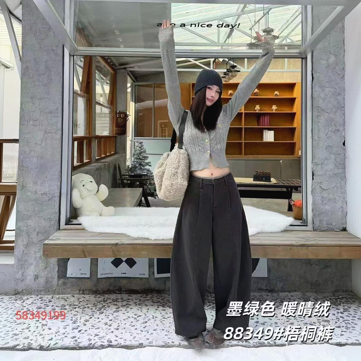 88349冬装新款植绒牛仔裤直筒裤女阔腿裤2026高腰显瘦梧桐裤