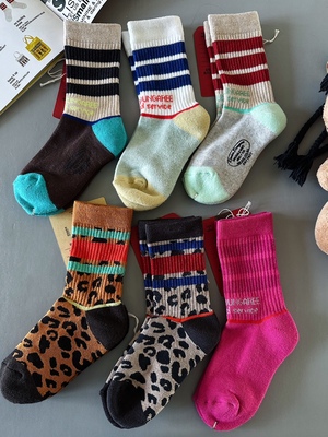 【日系自制】潮款日系袜子彩色豹纹款/月底至下月初（三双包邮）