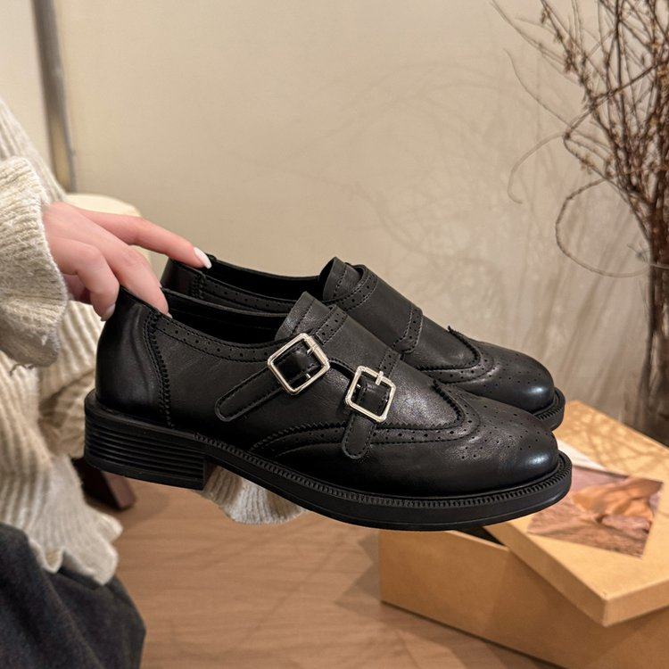 春季新款复古雕花镂空单里深口单鞋一脚蹬圆头方跟2026新款,女鞋,深口单鞋,淘宝优惠券,粉丝福利购,淘宝优惠卷