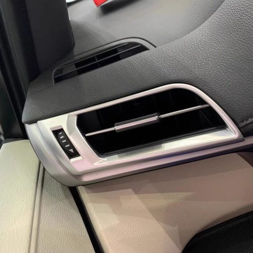 丰田格瑞维亚内饰改装空调水杯