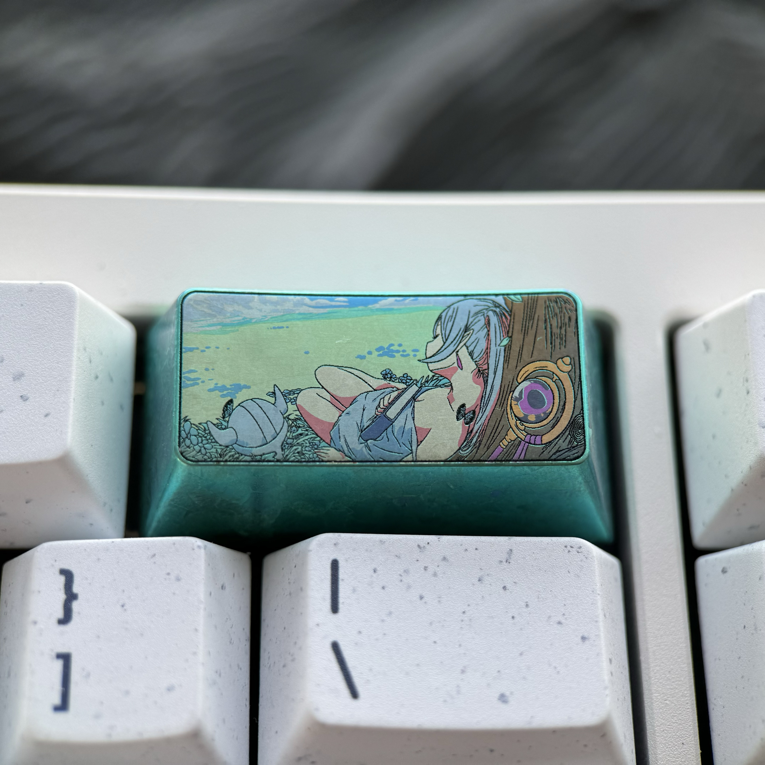 芙莉莲 彩色钛合金键帽 冰晶绿色  客制化个性键帽 2U退格键