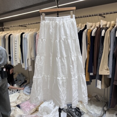 2026春季新款韩版时尚松紧腰蕾丝拼接蛋糕裙半身裙垂感长裙8360