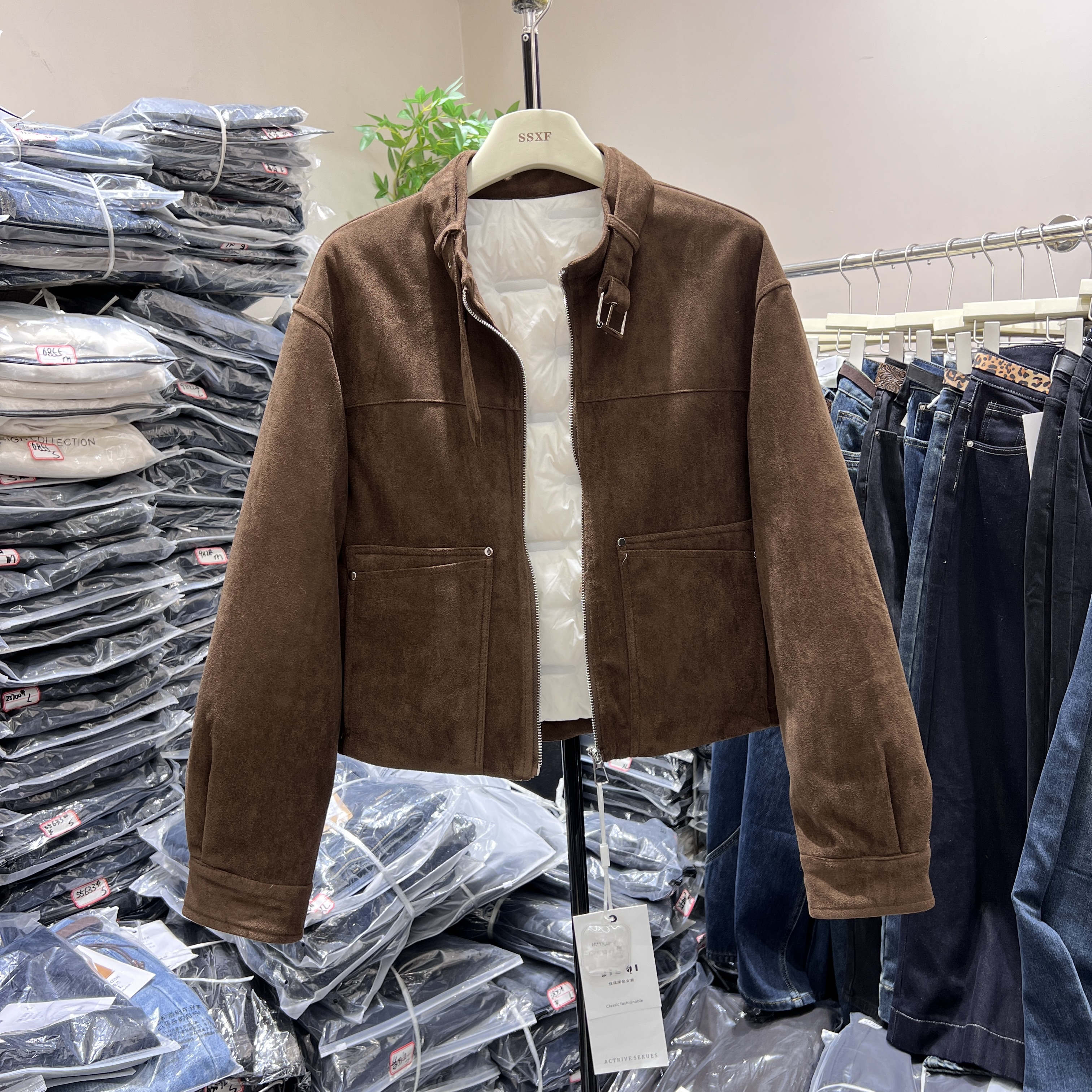 时尚百搭立领羽绒服女麂皮绒2025冬季加厚保暖白鸭绒外套上衣9910