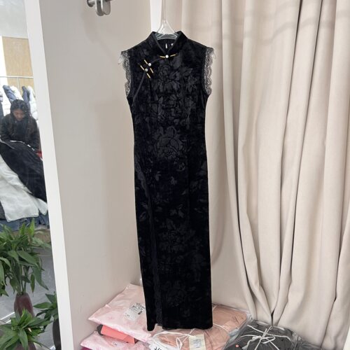 蕾丝拼接丝绒连衣裙女新中式26春夏新款修身女神范旗袍中长裙0419