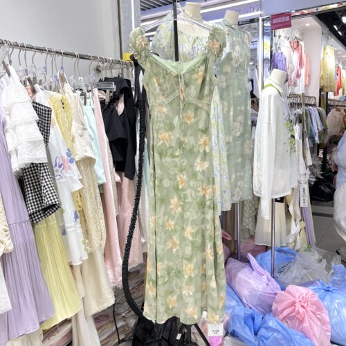 法式浪漫风泡泡袖花卉连衣裙女显瘦系带气质度假风长裙子夏26525