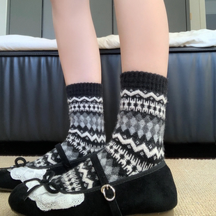 秋冬季 加厚保暖学院复古韩系秋天长筒袜费尔岛羊毛袜子女中筒袜 款